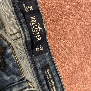 Hollister jeans